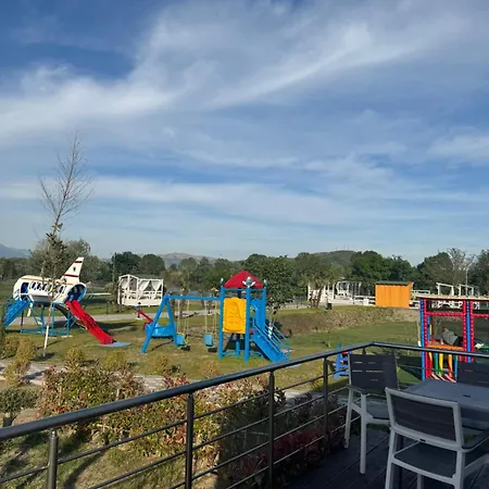 アパート Dreamland Shkodër